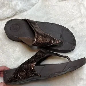 Fitflop Shoes Fitflop Brown T Strap Sandals Womens Size